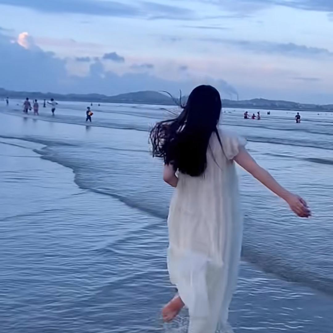 莹莹农资经销（商品在橱窗）