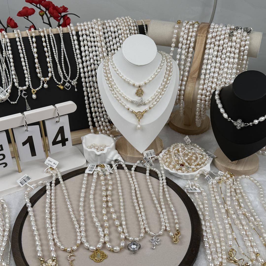 大婉晴珠宝饰品