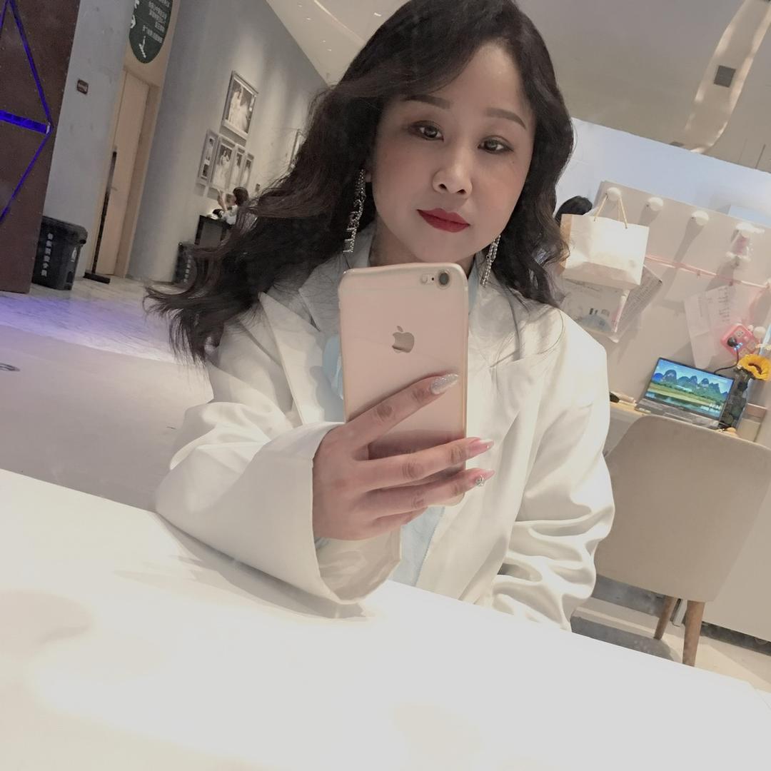 Lovely 小可爱°