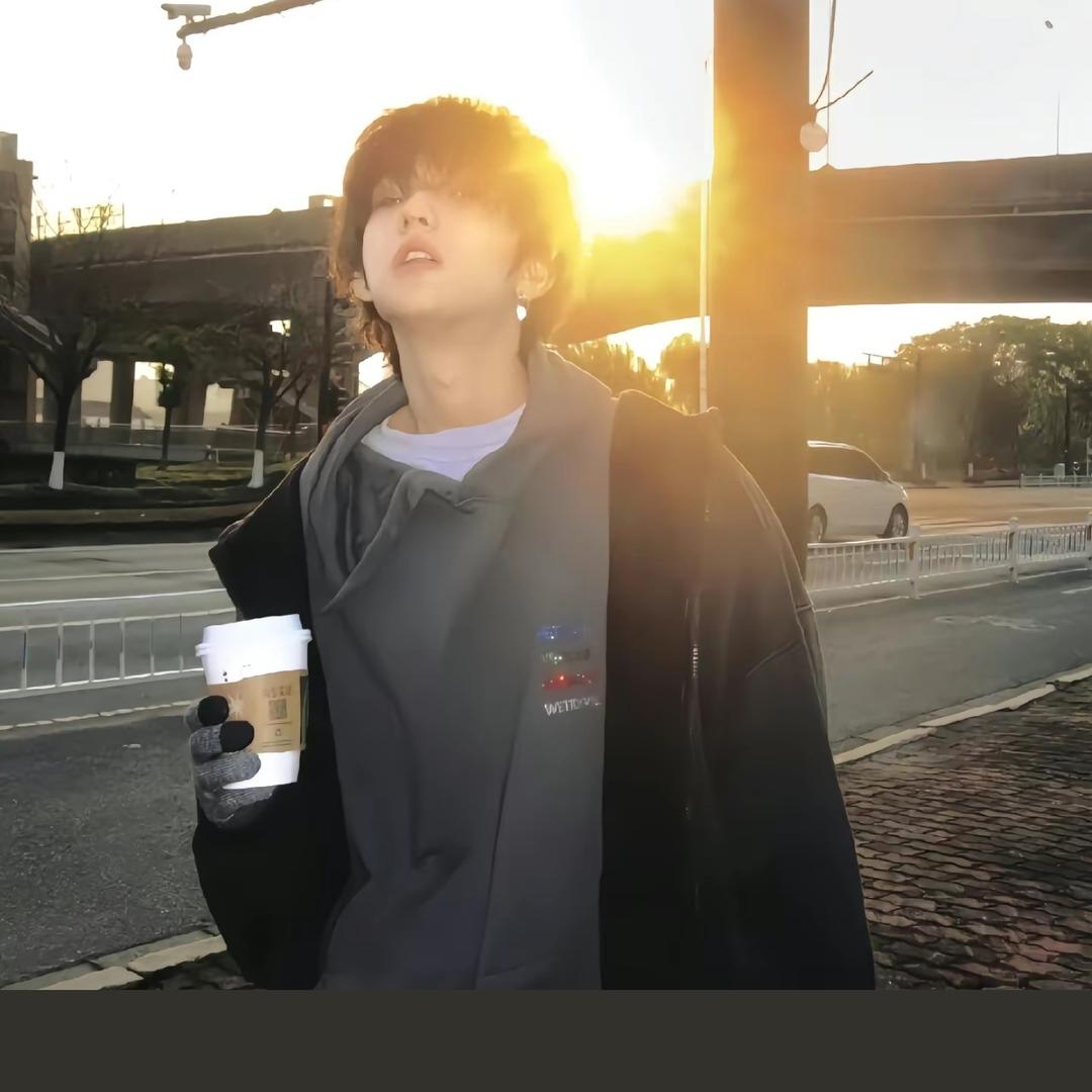 一支后视镜🏍️