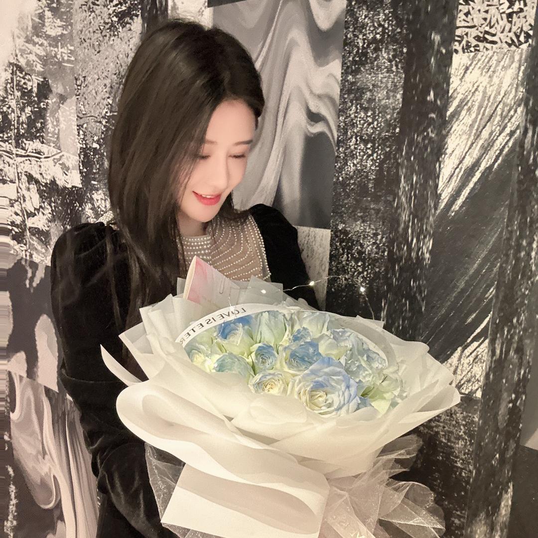 @上官芷