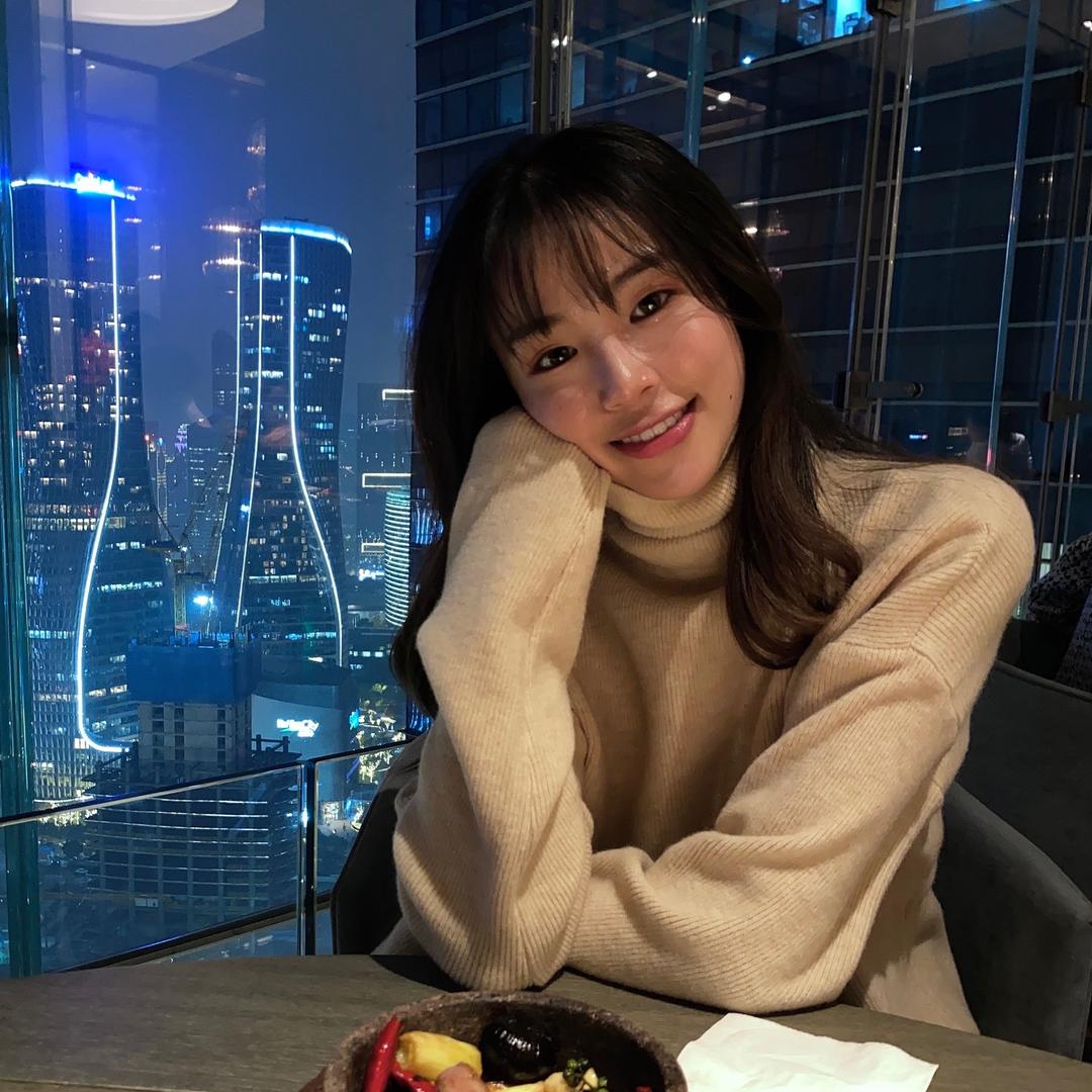 萌姐服饰