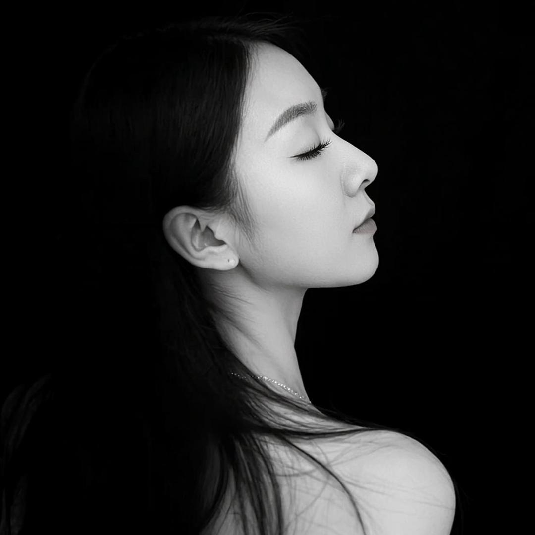 𝒮𝓂𝒾𝓁𝑒艳