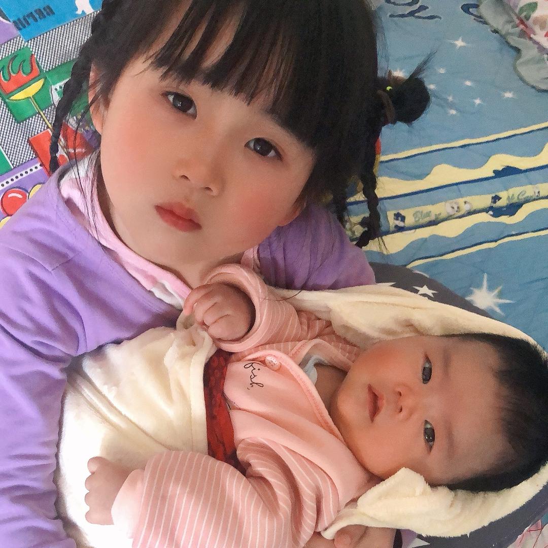 小昕小圣麻麻