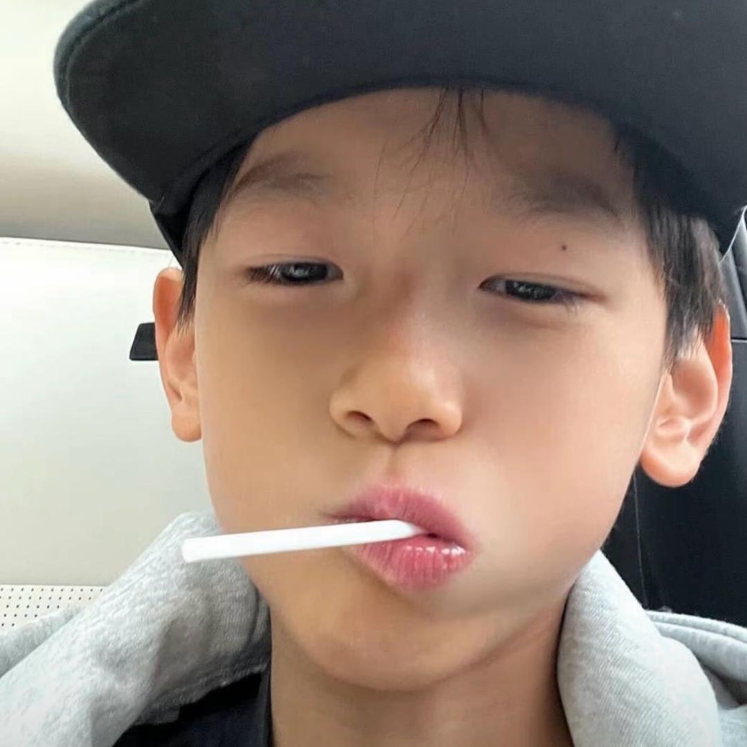 小Feng爱健身(掉肌肉版）