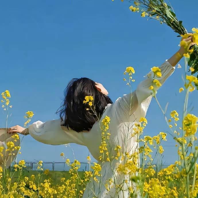 王静.
