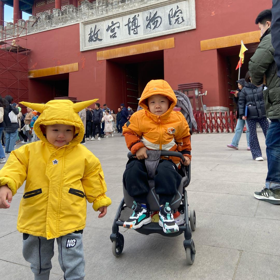 博哥和霖弟的小日常✌️