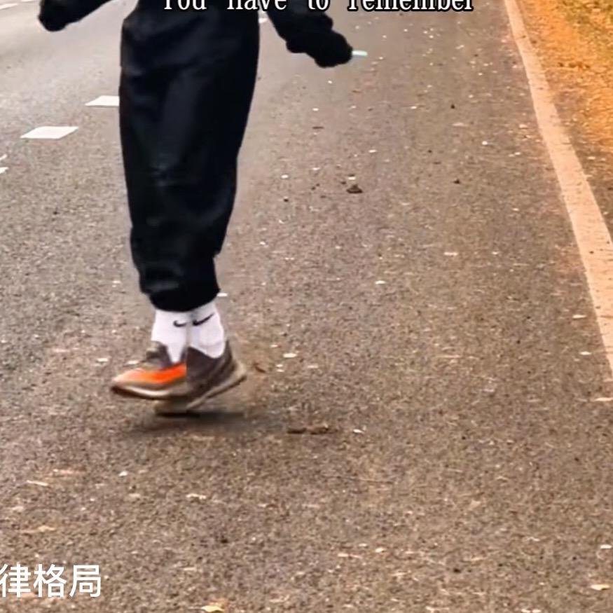 做开开心心的自己