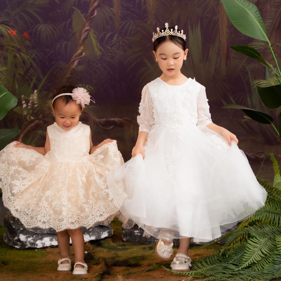 🍀家有两千金💚💛❤️