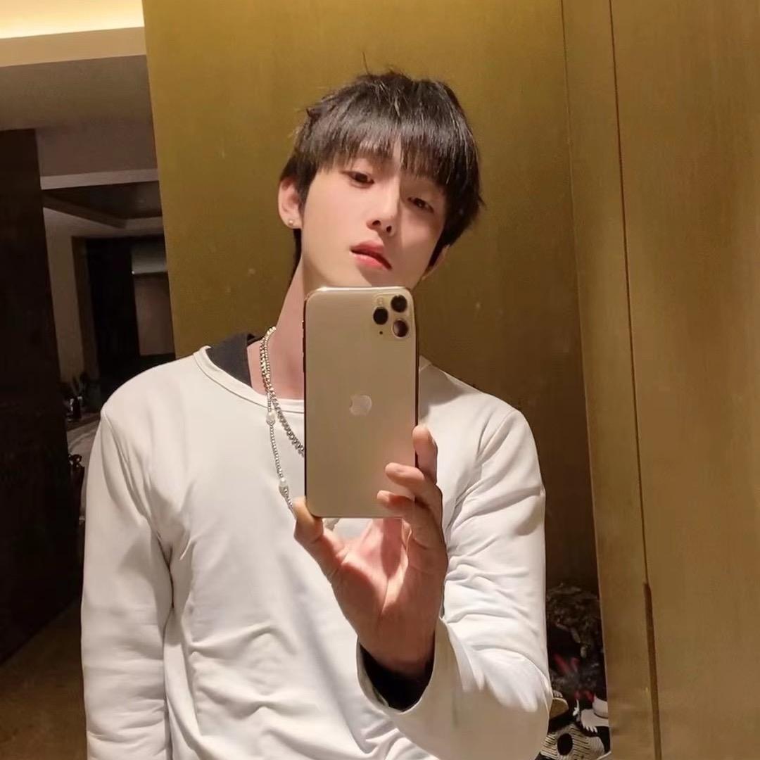 理查德 开心的大葡萄🍇