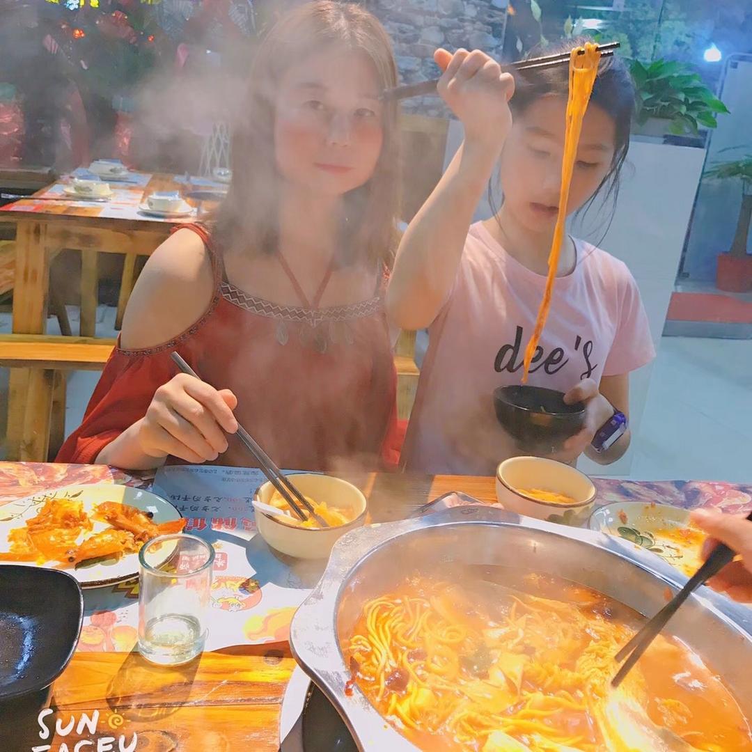佳佳在孝感