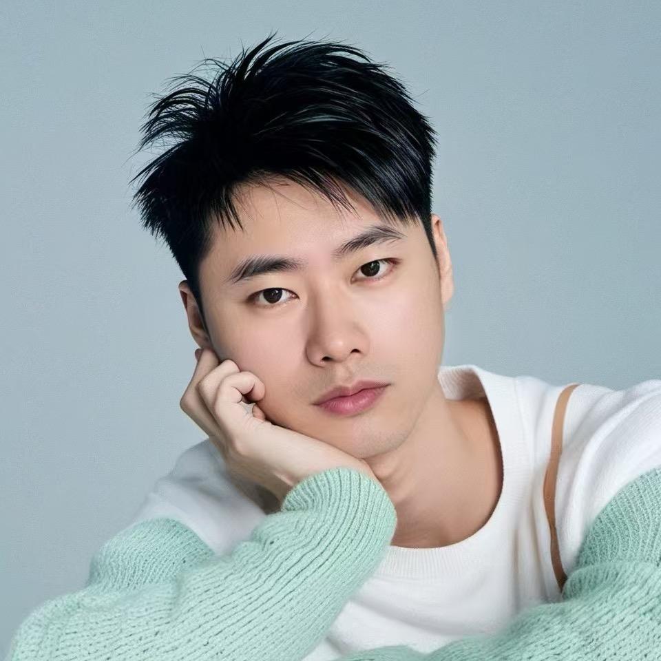 卖车的小吉泽