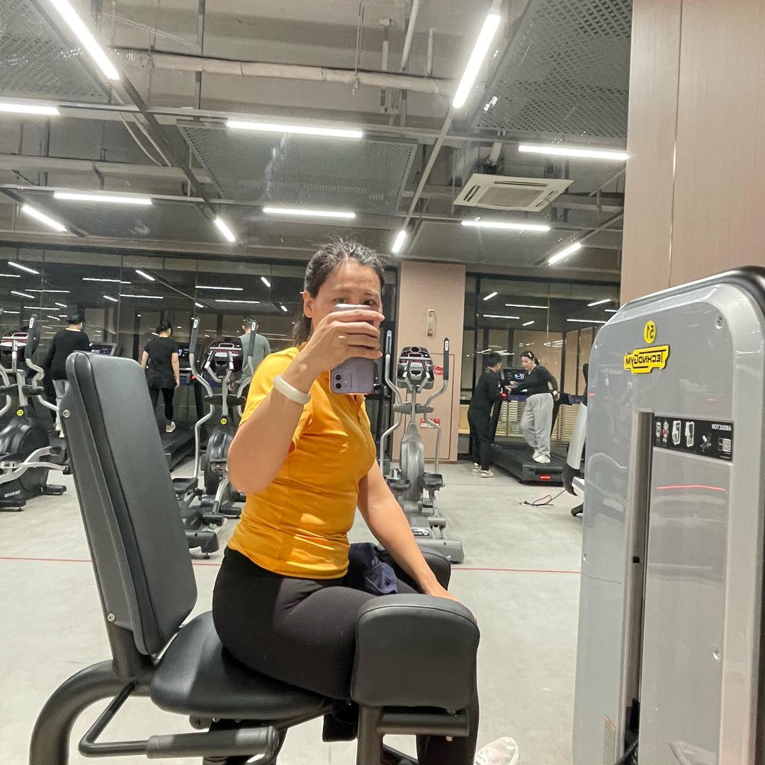 娟姐学瑙力（努力中）