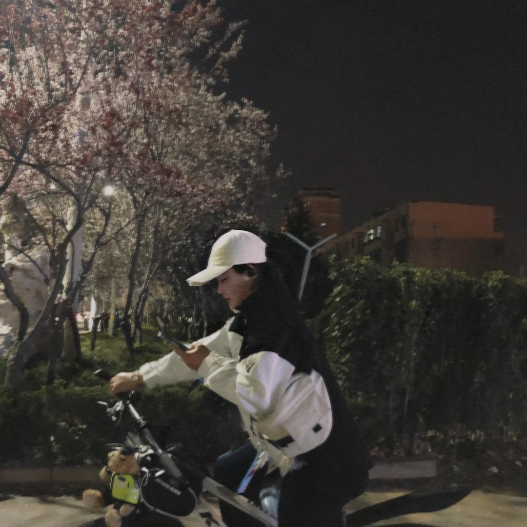 大馋丫头