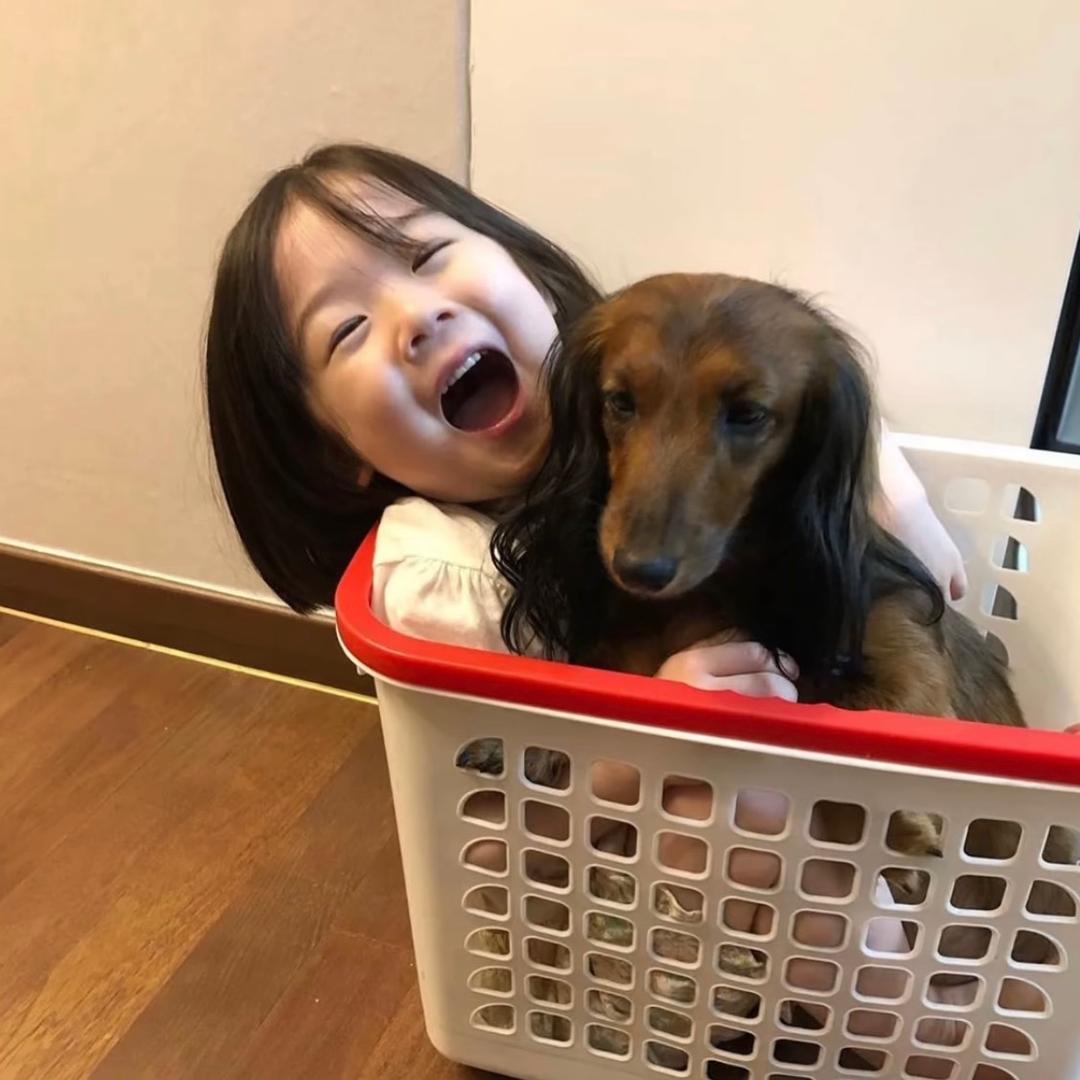 六月 .