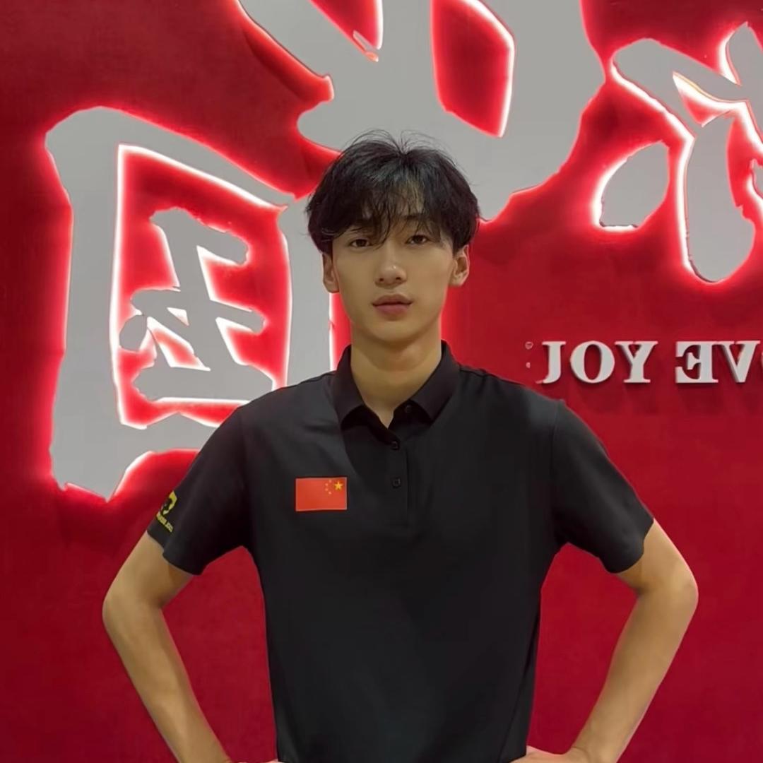 UK老师酷熊勇士综合运动馆(双语校区)