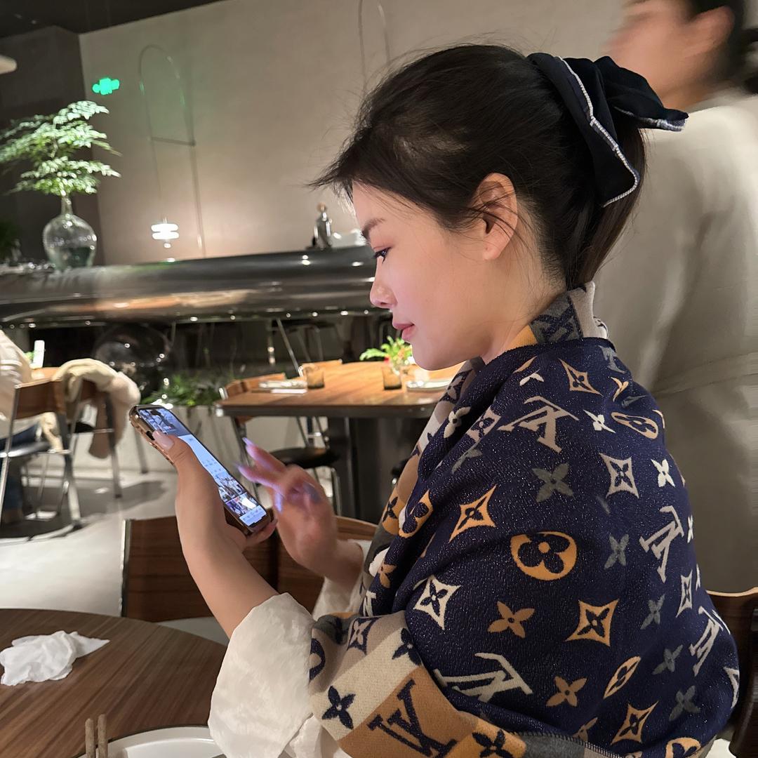 请叫我付优秀