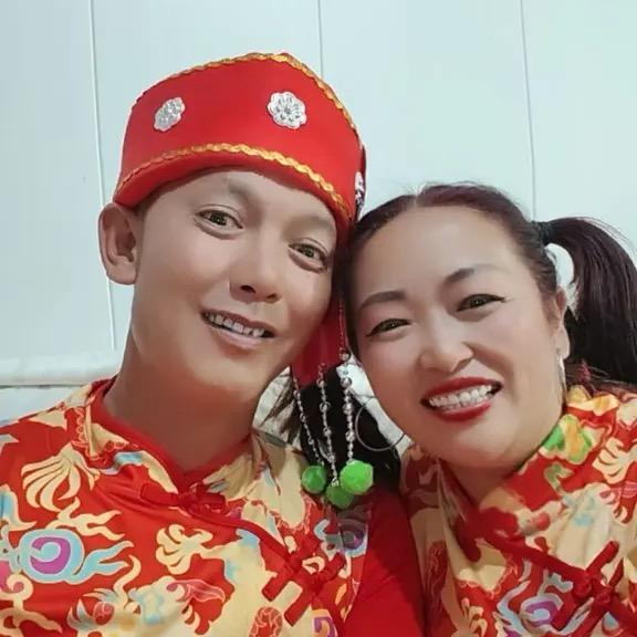 小烤鱼和严老幺收徙中