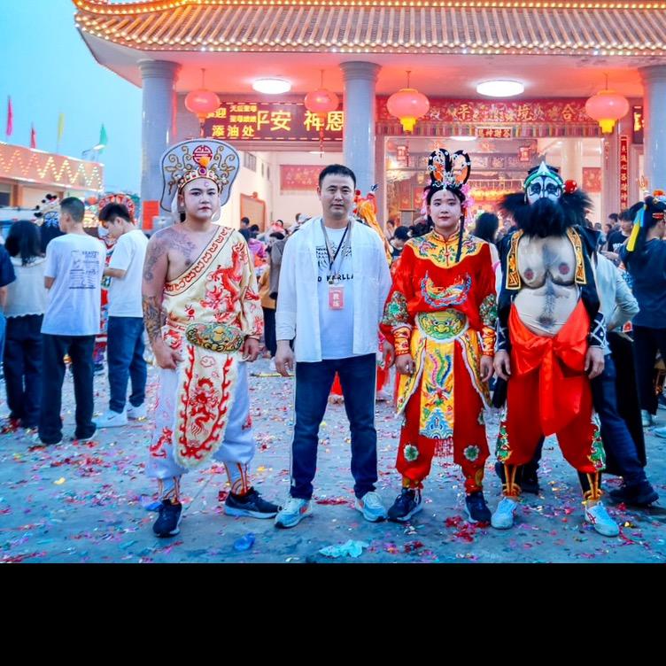 铜盂镇草尾乡英歌队主教练