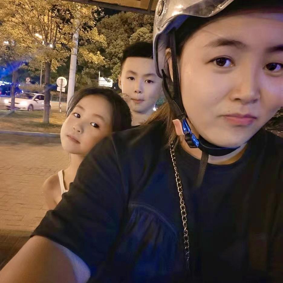 涵涵妈童装店