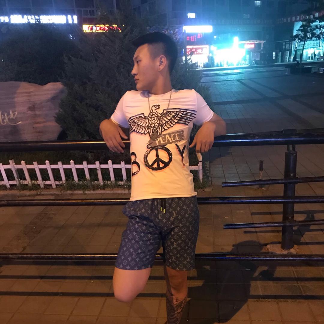 就叫岐林.