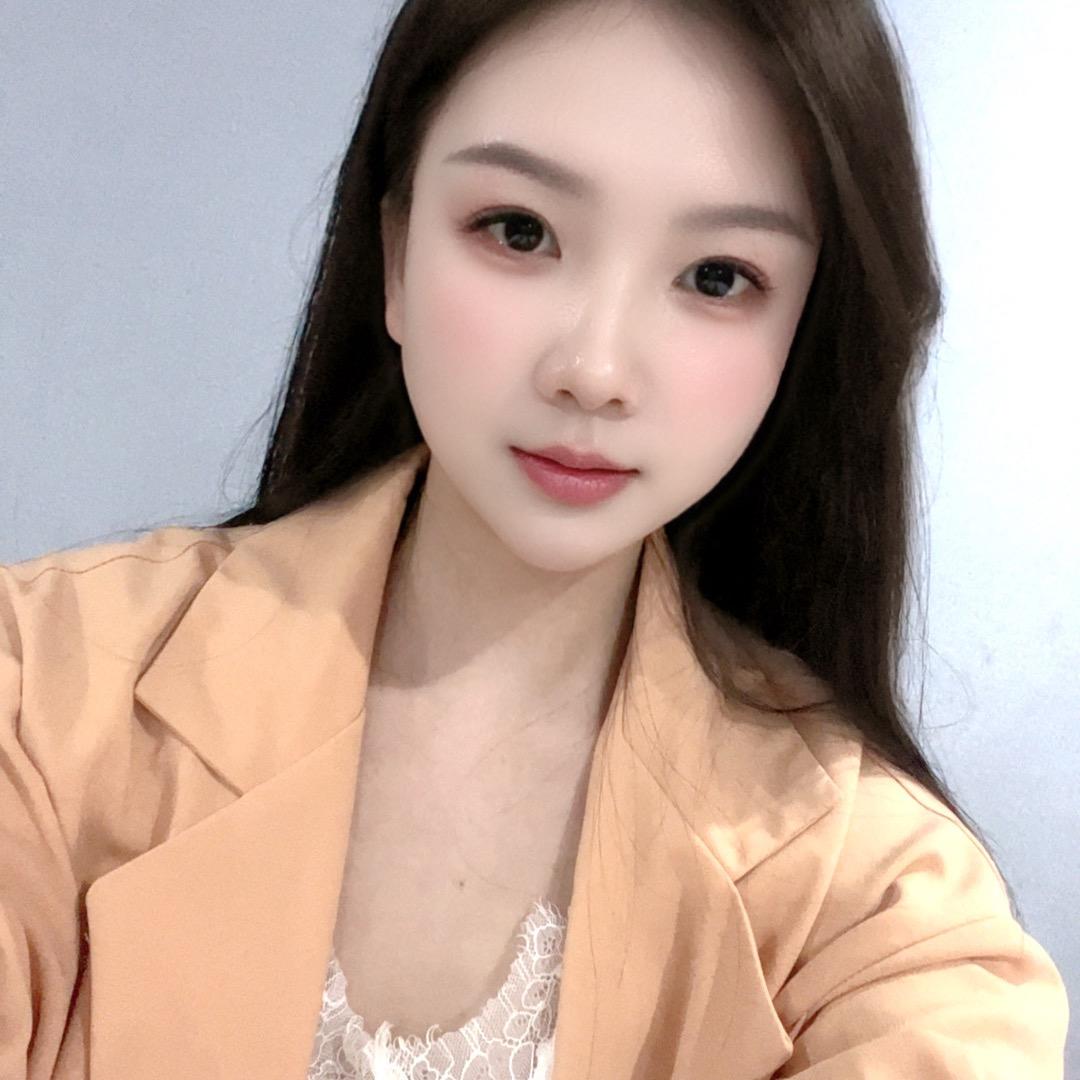 💋 C