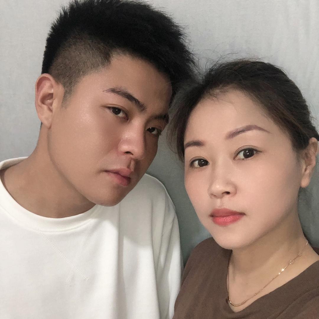 农村🎤母子组合
