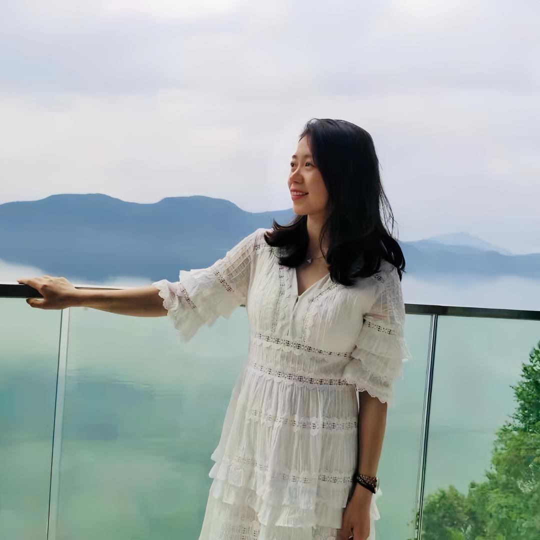 丹妮小姐姐