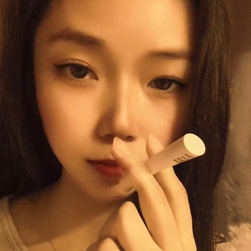 婕宝