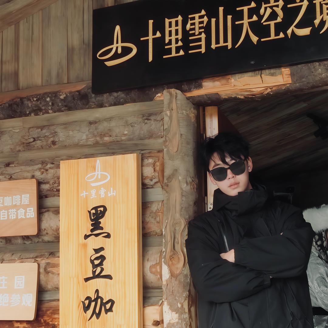长沙XS酒吧WEGA商K预定【大白兔】