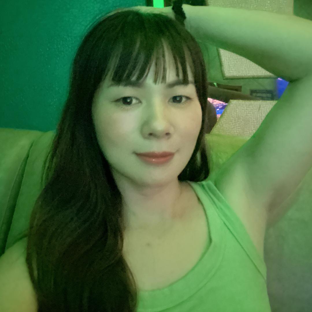 四个孩子的宝妈（燕姐姐）