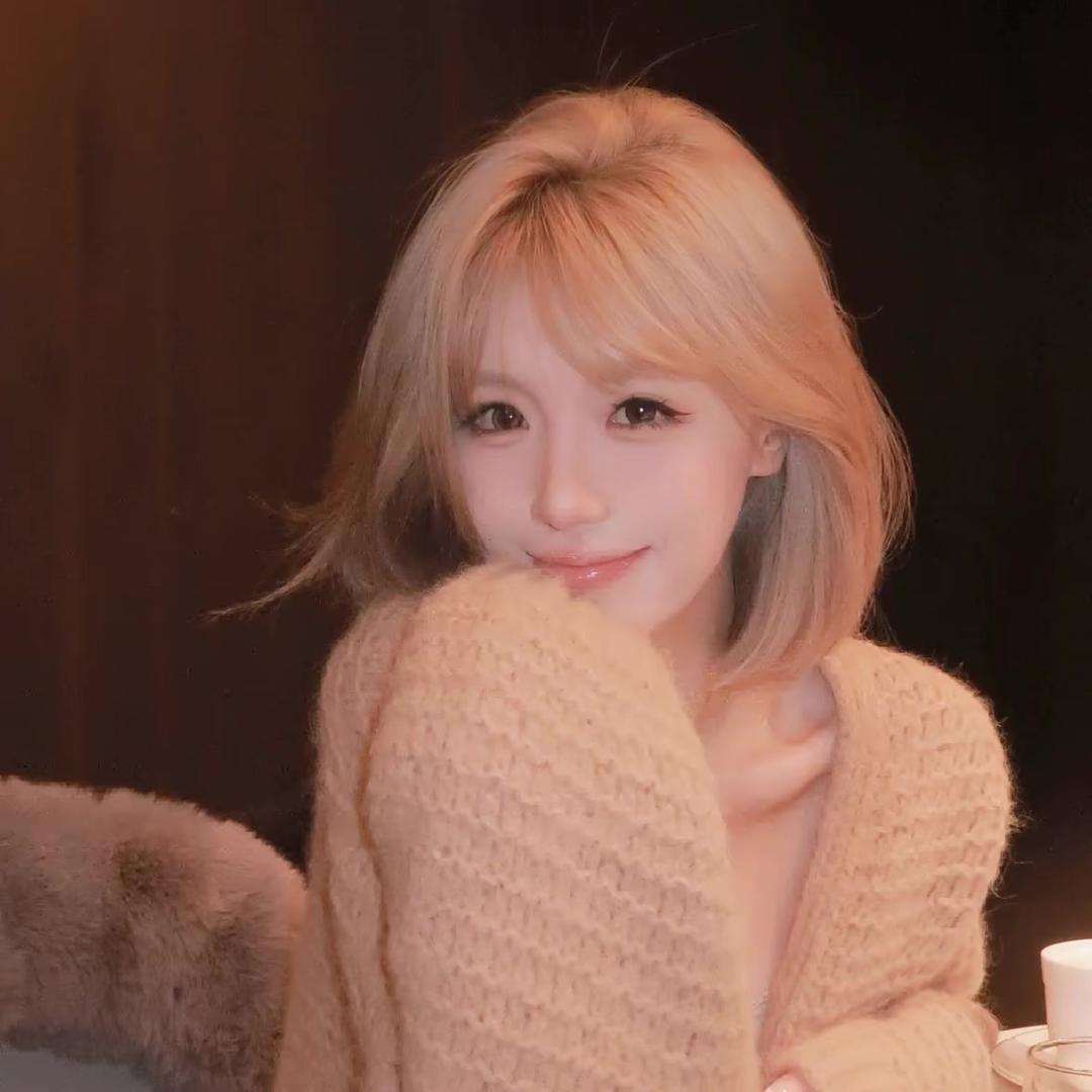 ㅤㅤㅤ     ㅤㅤㅤ