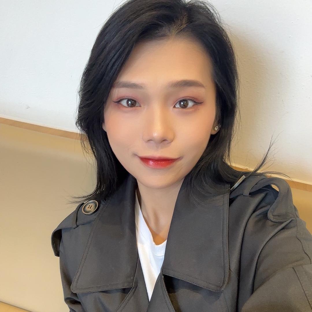 晴晴💃🏻