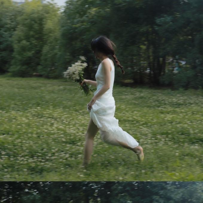 摄影师十月