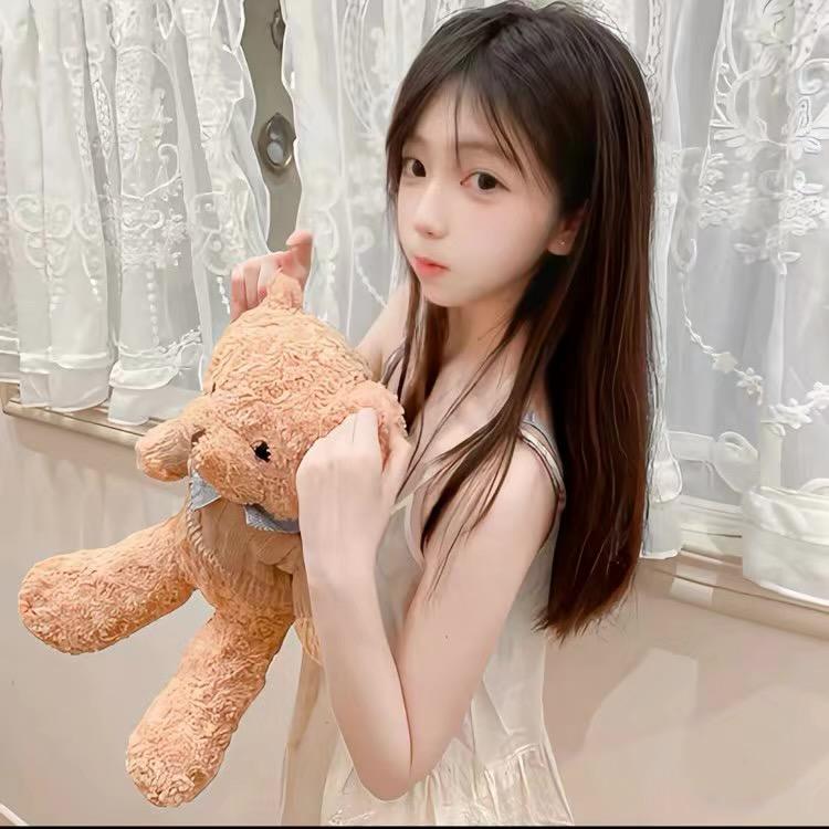 歪头小猫