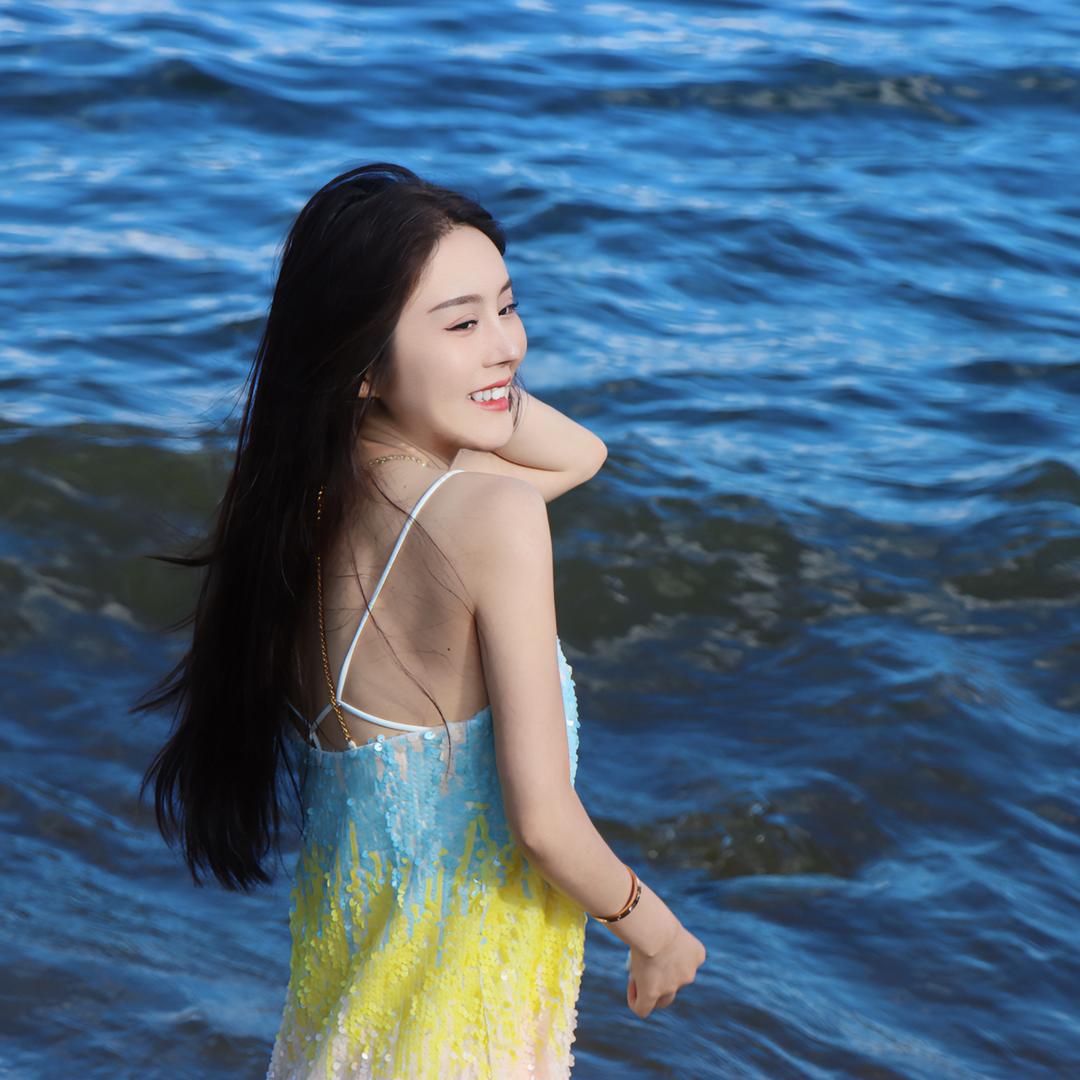 咖莉W