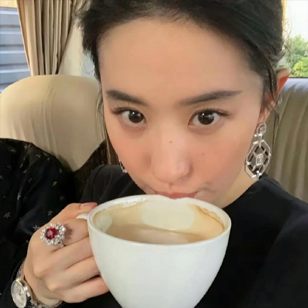 关你什么柿🍅