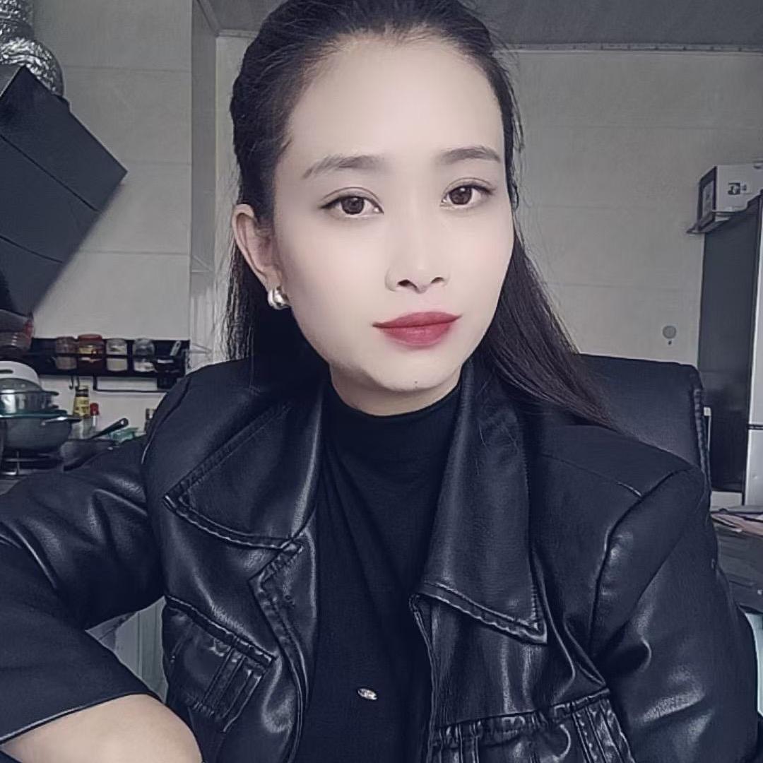 小红爱唱歌🎤