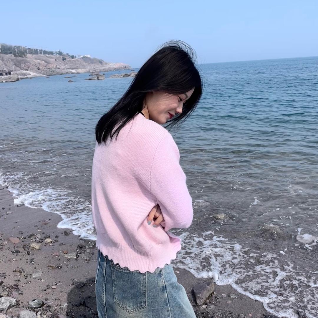 𝙠𝙞𝙩𝙩𝙮念. 🍀
