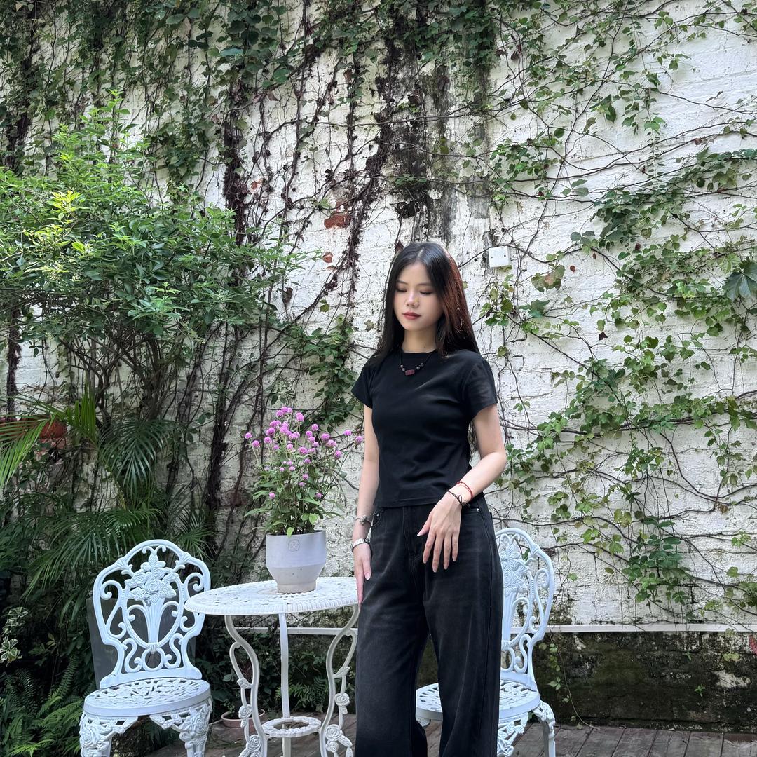 羊依依-