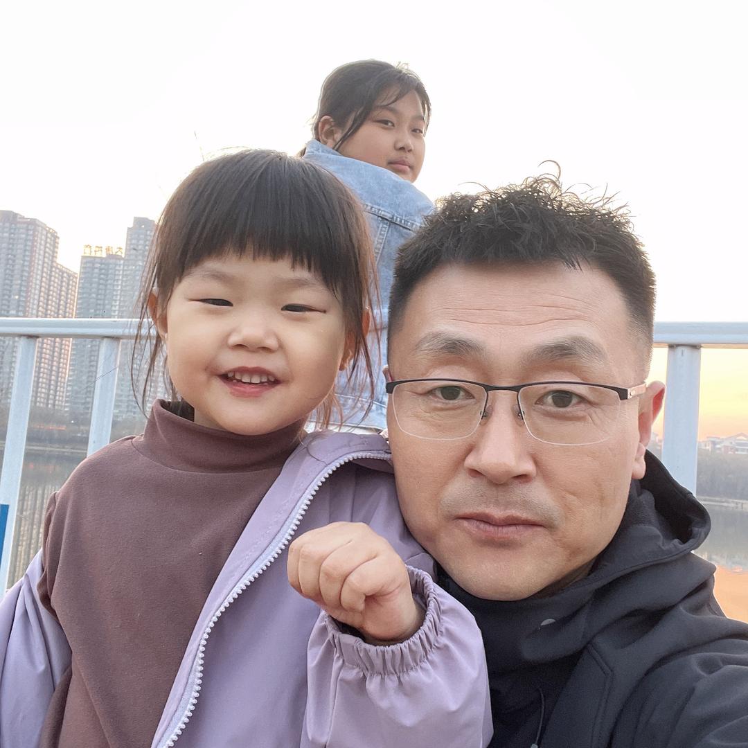 @小丑不丑