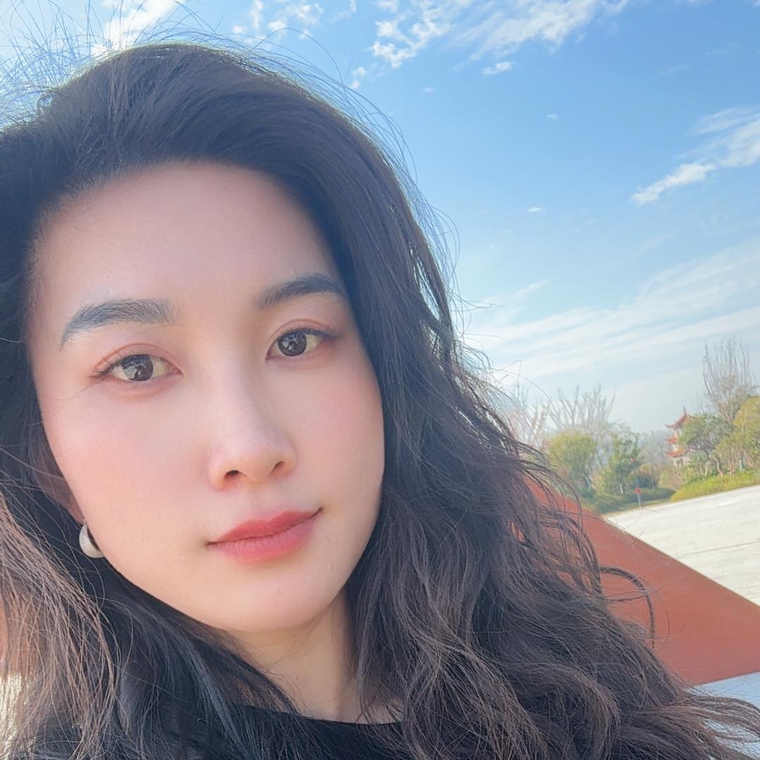 晴🔽橱窗有很多