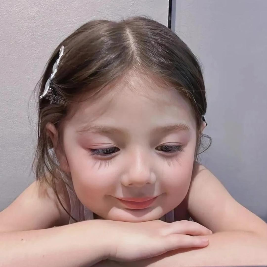 妍妍