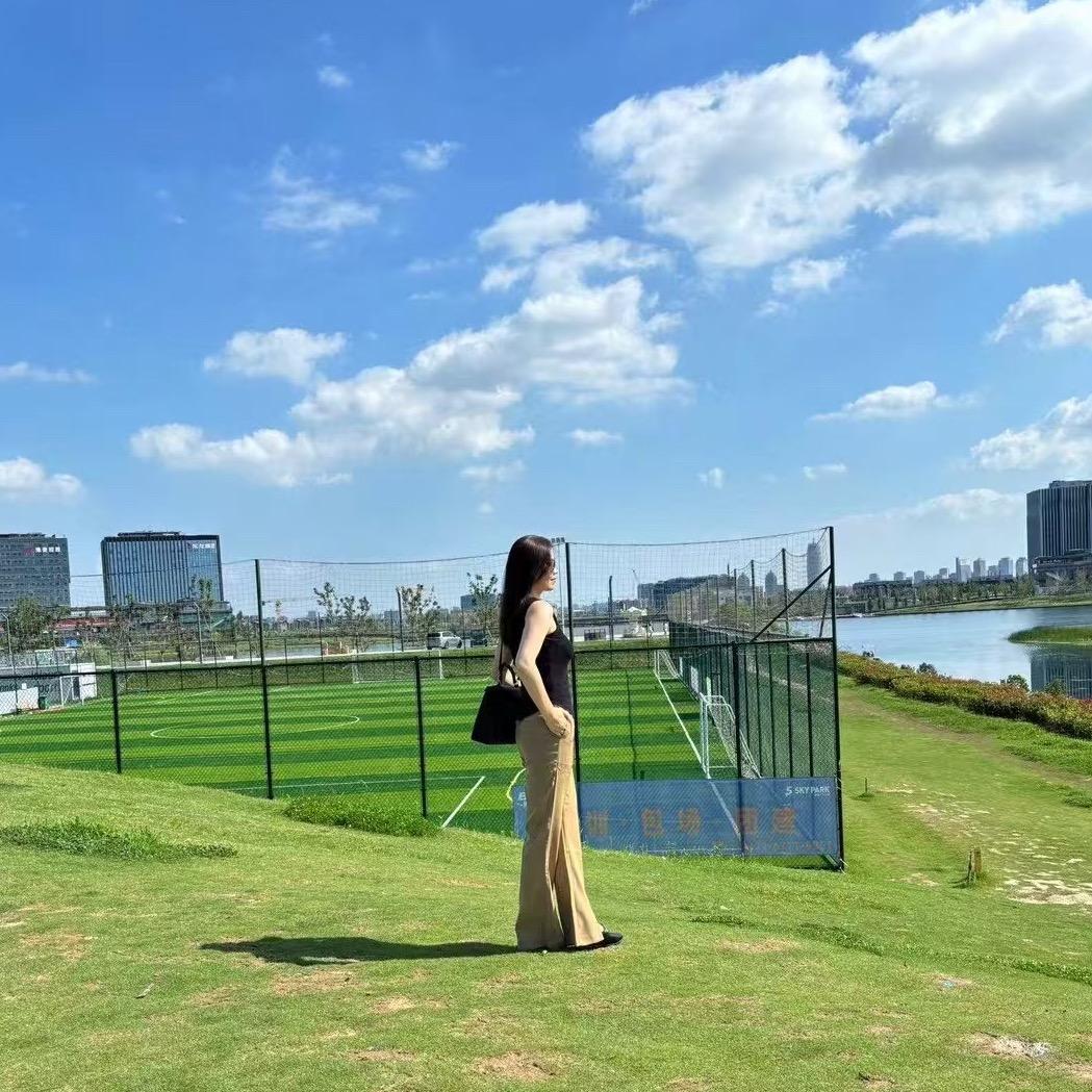 明欣