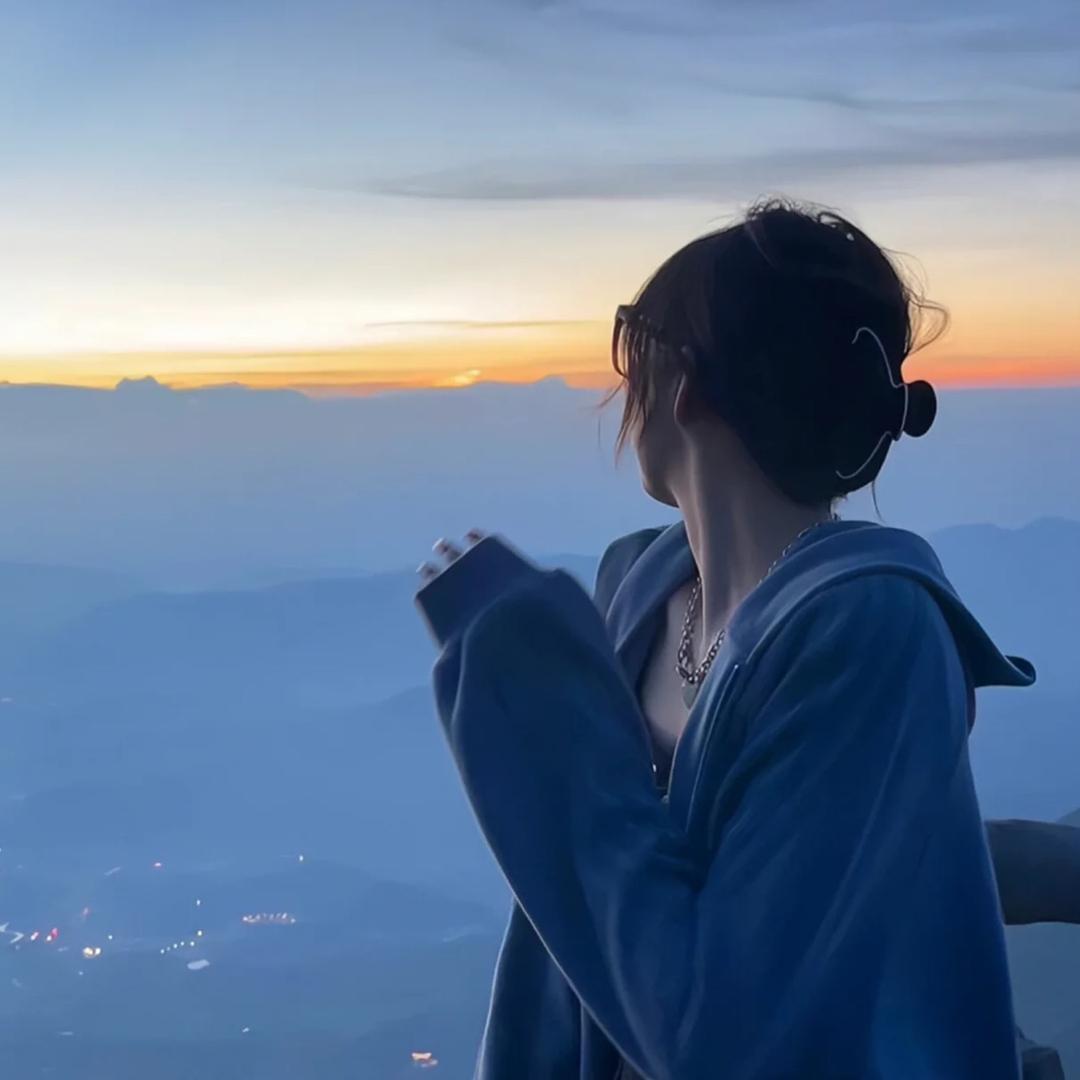 茜茜咯