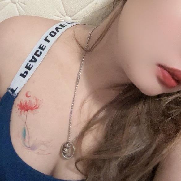 衣妃娘.