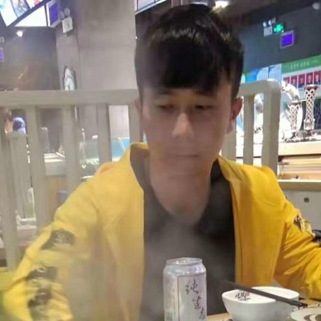 張先生.
