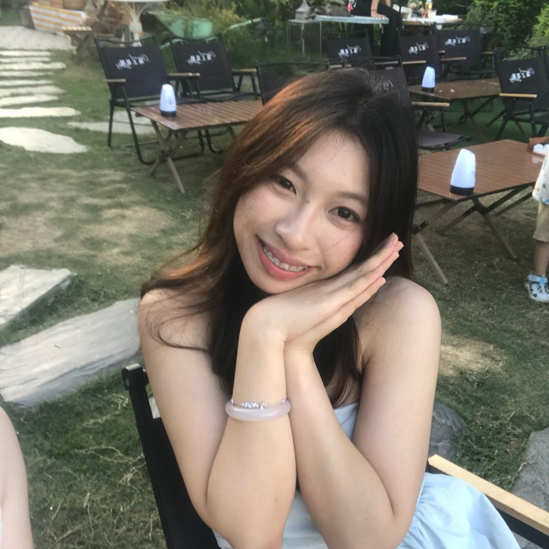 dd今天穿什么