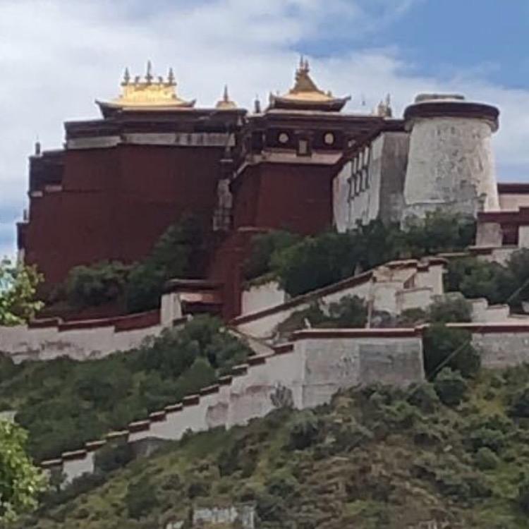 何忠