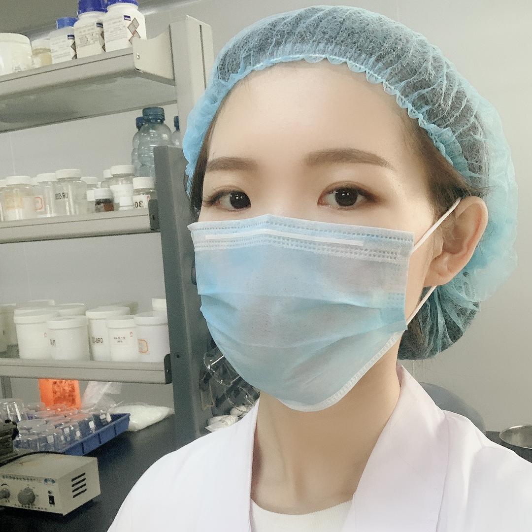 向禾-珊珊